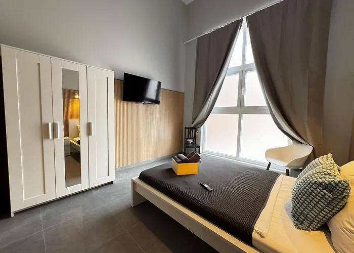 Cruilles 13 * فالنسيا